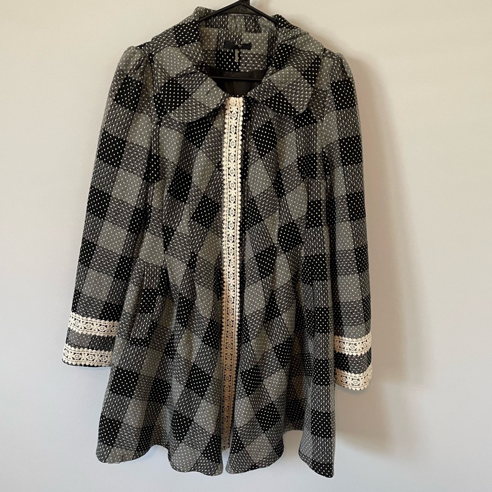 Plaid Jacket with Lace Trim 🖤